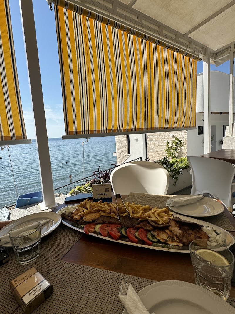 Kafana Rakita 4
